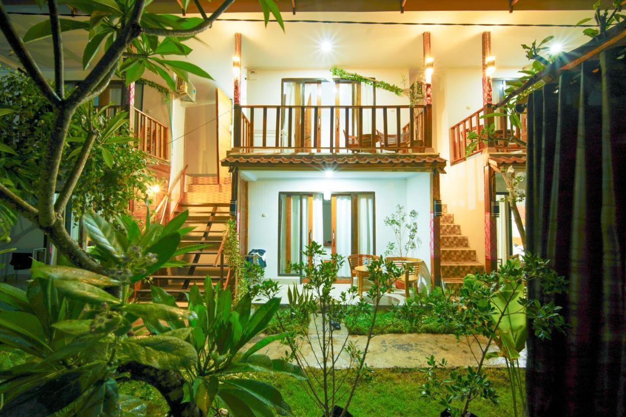 The Welcome Inn Batununggul Bagian luar foto